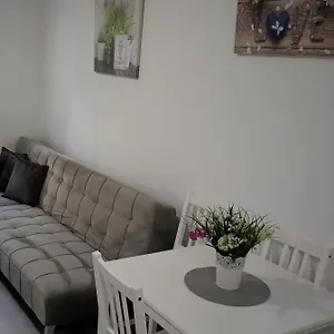 https://camino-suarez-2.hotelsinnerja.org
